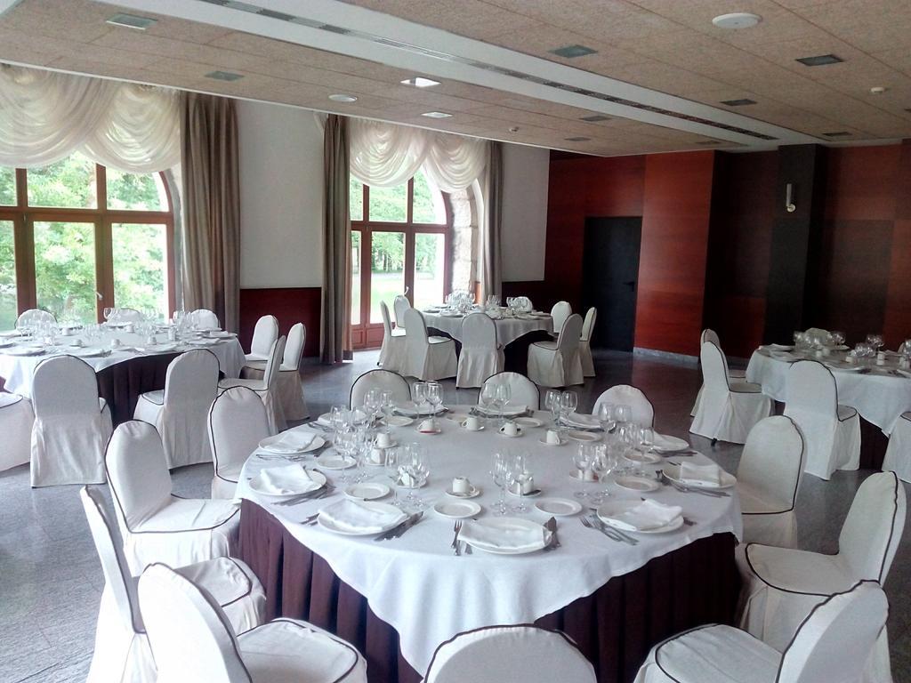 Iberik Gran Balneario De Guitiriz Hotel ภายนอก รูปภาพ