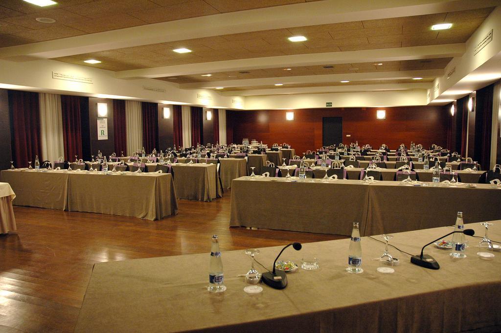 Iberik Gran Balneario De Guitiriz Hotel ธุรกิจ รูปภาพ
